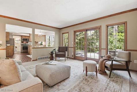 520 Kimerly Court Bay Village OH 44140