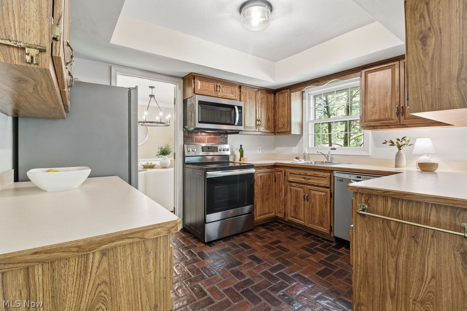 520 Kimerly Court Bay Village OH 44140