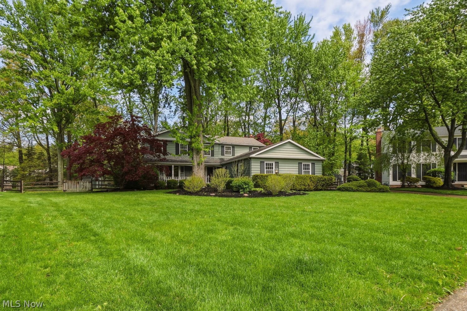 520 Kimerly Court Bay Village OH 44140