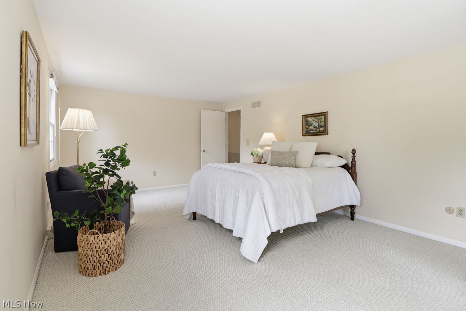 520 Kimerly Court Bay Village OH 44140