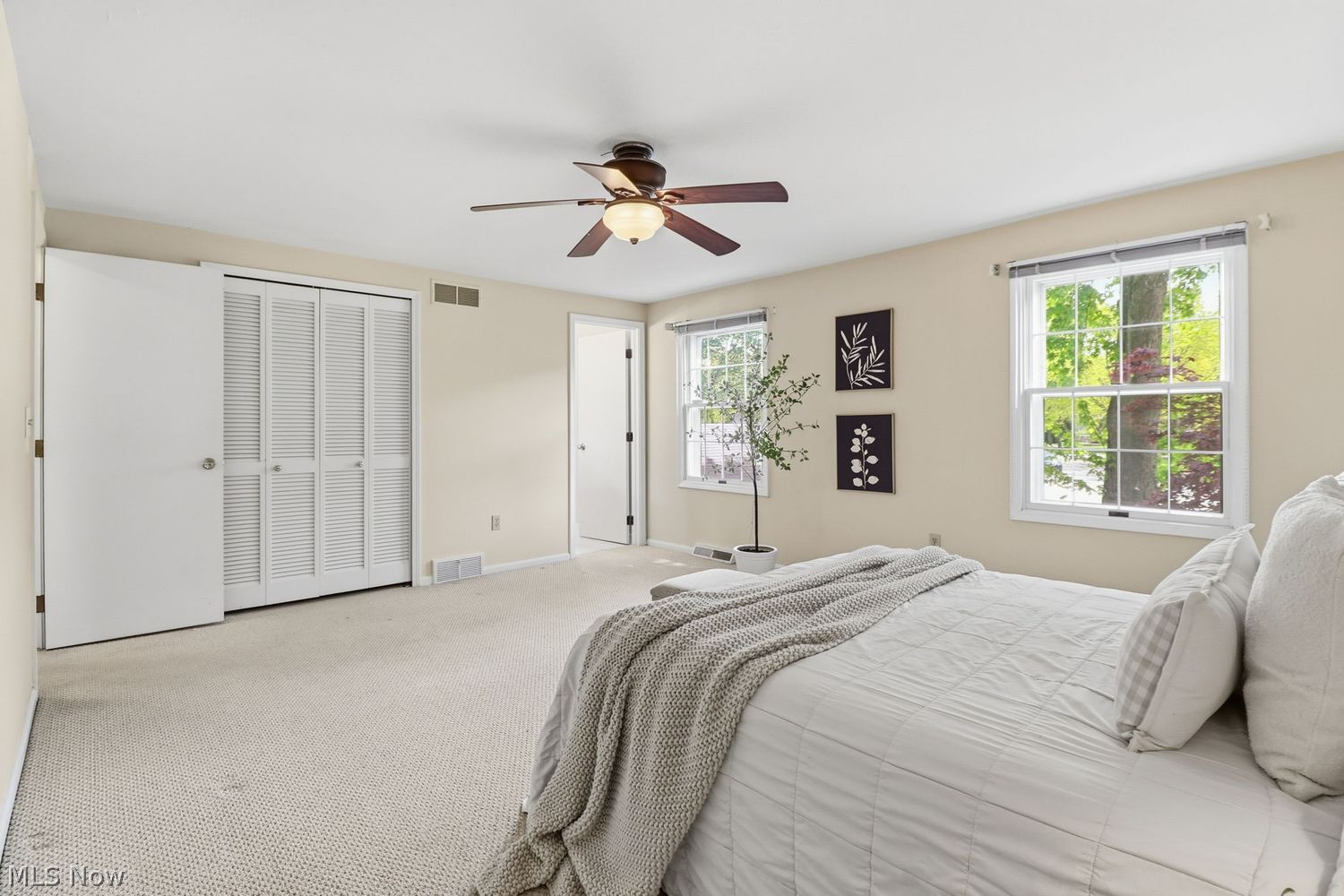 520 Kimerly Court Bay Village OH 44140