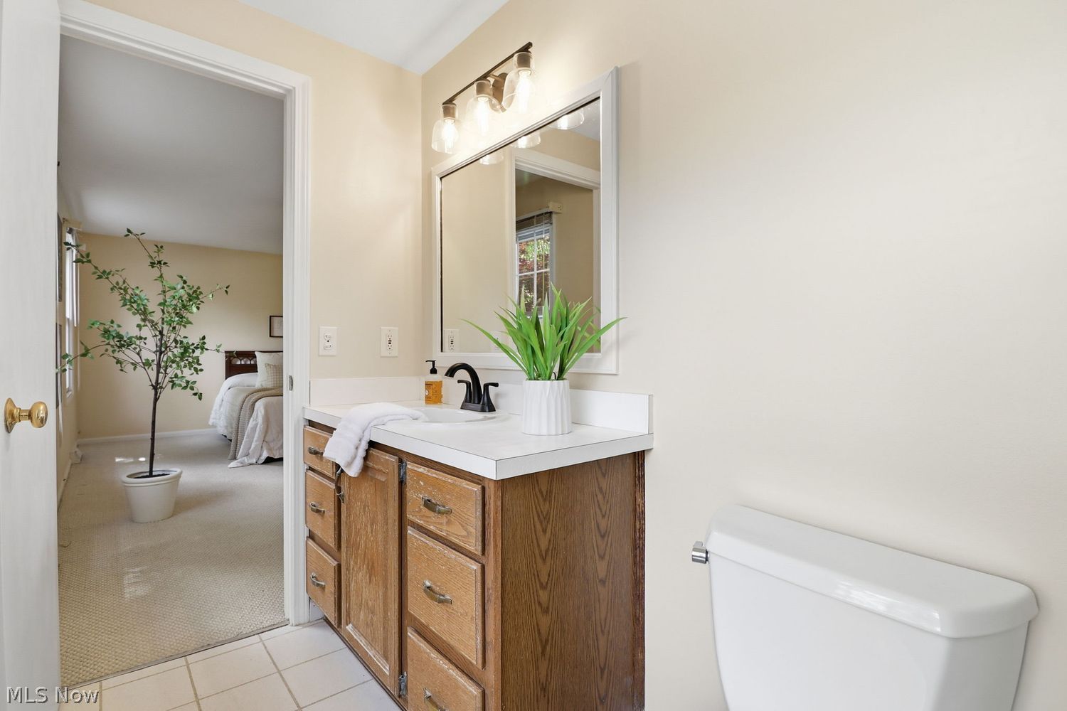 520 Kimerly Court Bay Village OH 44140