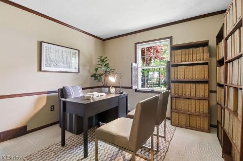 520 Kimerly Court Bay Village OH 44140