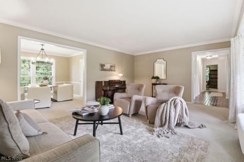 520 Kimerly Court Bay Village OH 44140