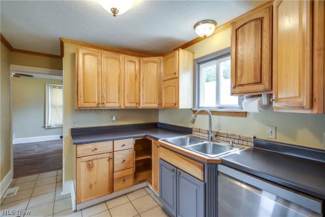 5015 12th Street SW Canton OH 44710