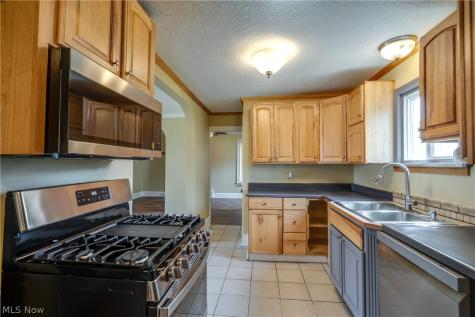 5015 12th Street SW Canton OH 44710