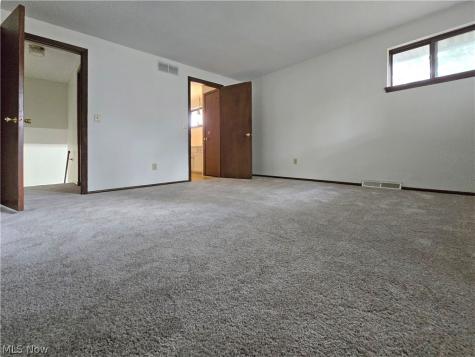 6573 Miller Drive North Ridgeville OH 44039
