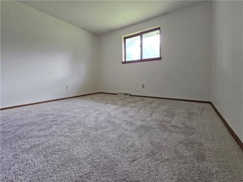 6573 Miller Drive North Ridgeville OH 44039