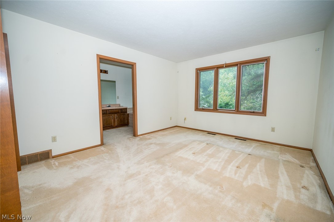 10110 Weathersfield Drive Mentor OH 44060