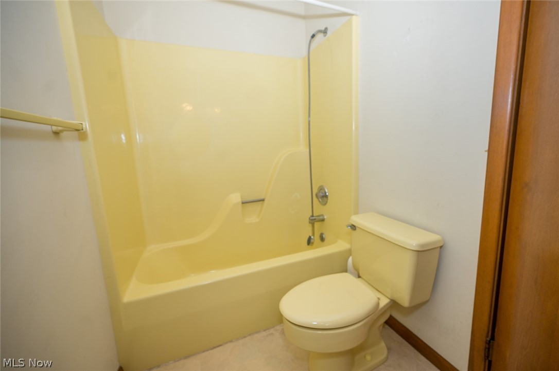 10110 Weathersfield Drive Mentor OH 44060