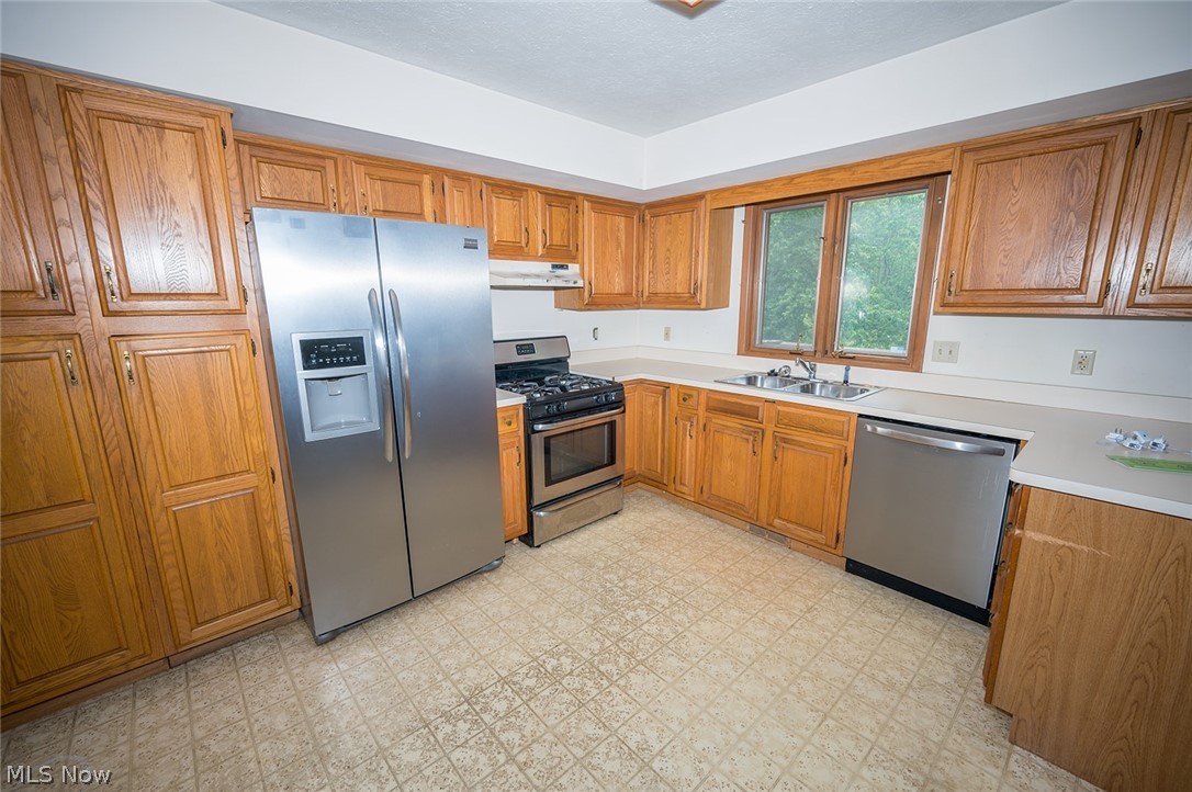 10110 Weathersfield Drive Mentor OH 44060