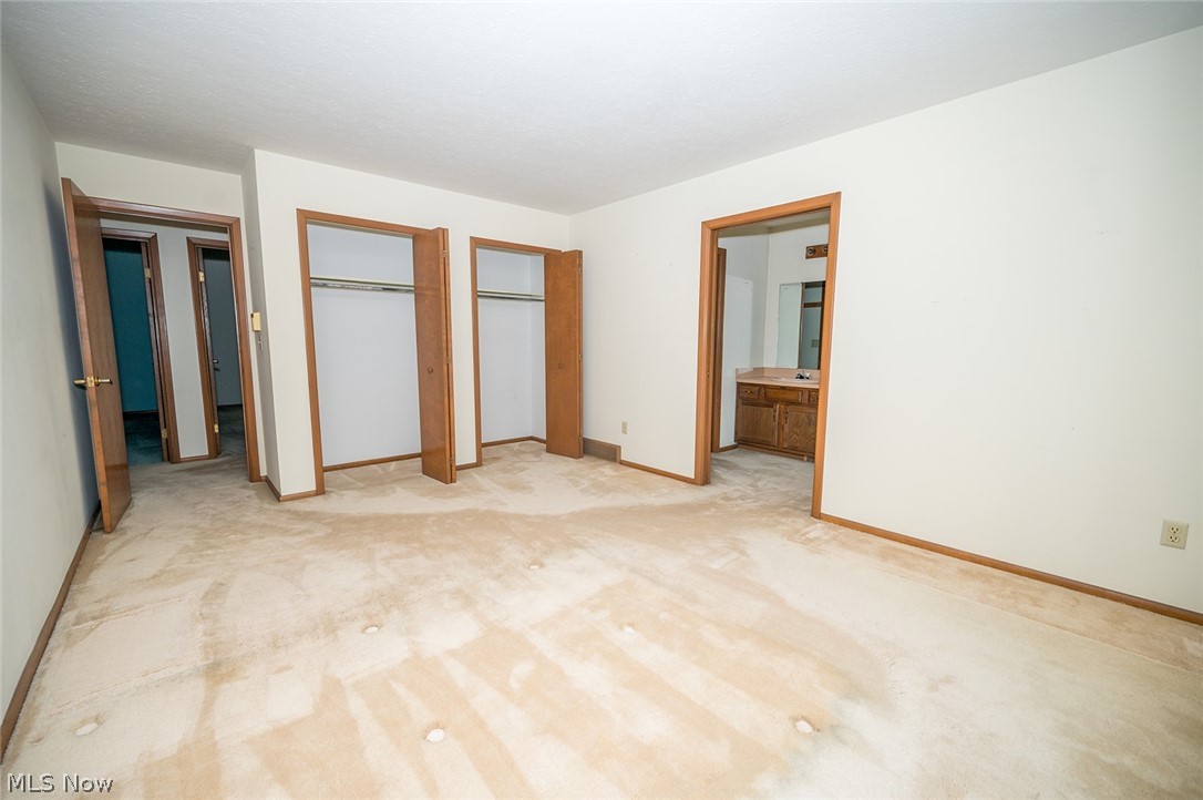 10110 Weathersfield Drive Mentor OH 44060