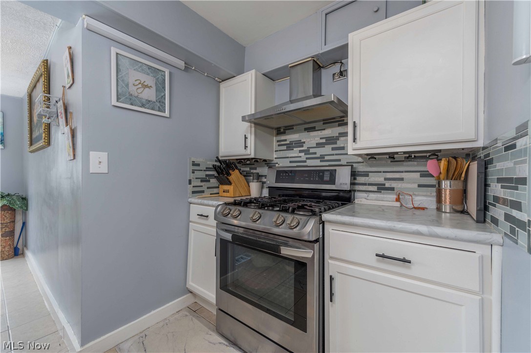 10801 Parkhurst Drive Cleveland OH 44111