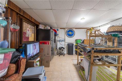10801 Parkhurst Drive Cleveland OH 44111