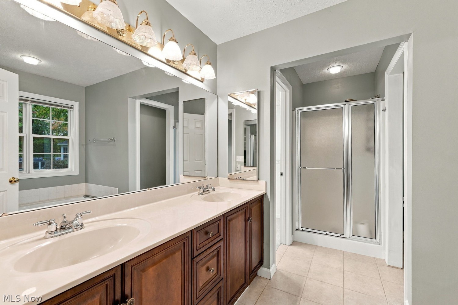 3140 Elisha Lane Twinsburg OH 44087