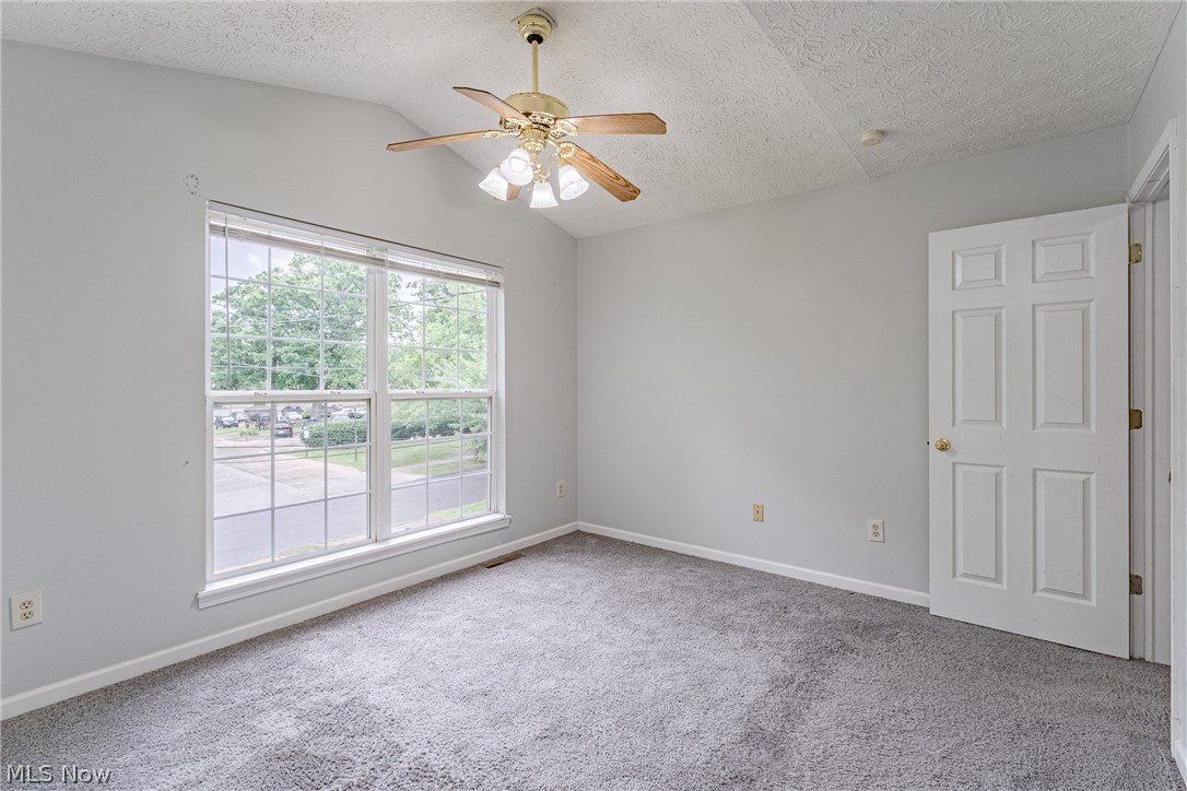 64 Byers Avenue Akron OH 44302