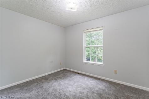 64 Byers Avenue Akron OH 44302