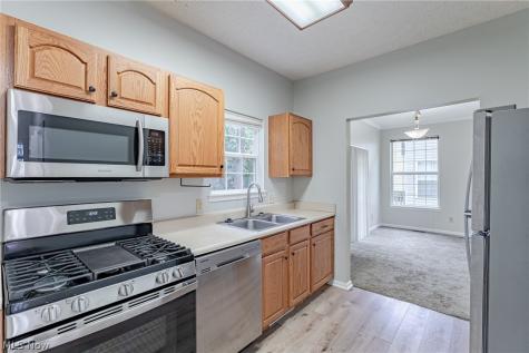 64 Byers Avenue Akron OH 44302
