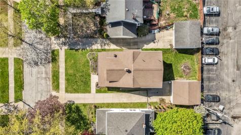 4762 S Hills Drive Cleveland OH 44109