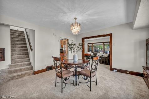 4762 S Hills Drive Cleveland OH 44109