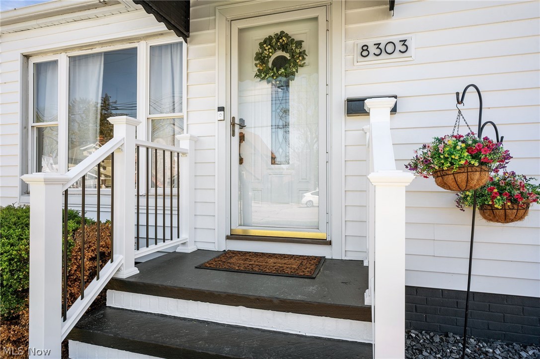 8303 Snow Road Parma OH 44129