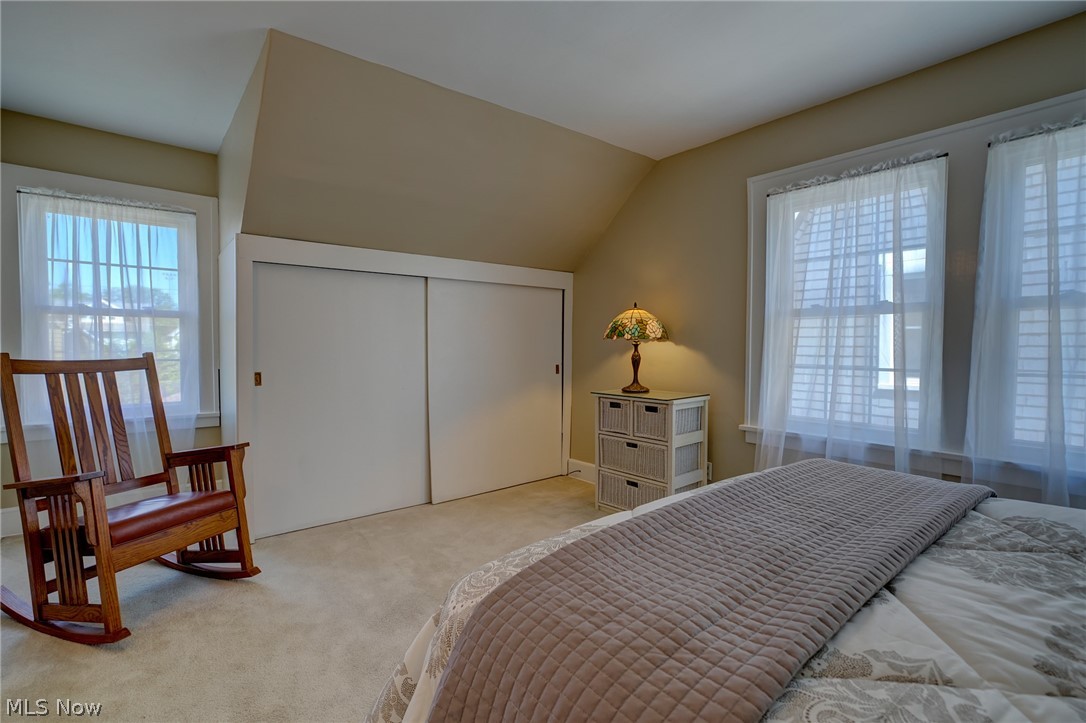 1614 Wyandotte Avenue Lakewood OH 44107