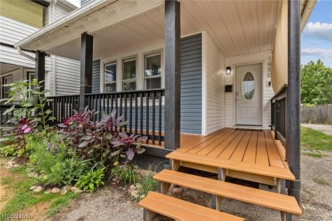 1950 W 47th Street Cleveland OH 44102