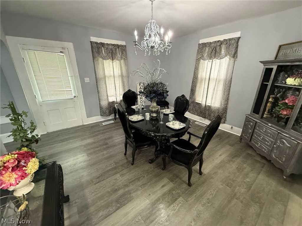 4528 Gintz Road NE Dover OH 44622