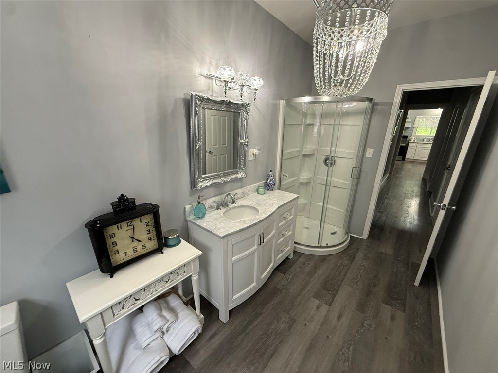 4528 Gintz Road NE Dover OH 44622