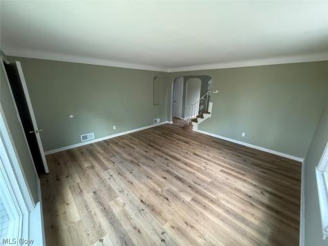 8314 Vineyard Avenue Cleveland OH 44105
