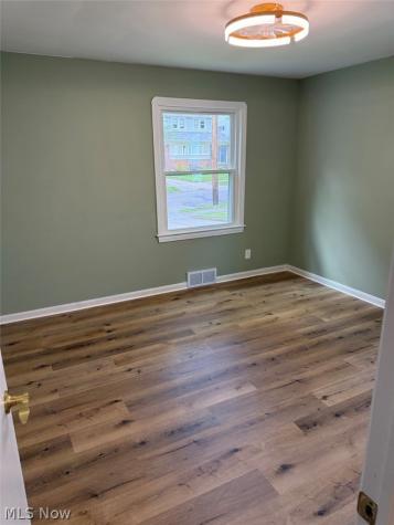 8314 Vineyard Avenue Cleveland OH 44105