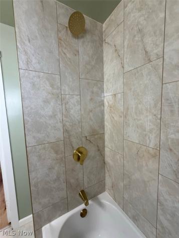 8314 Vineyard Avenue Cleveland OH 44105
