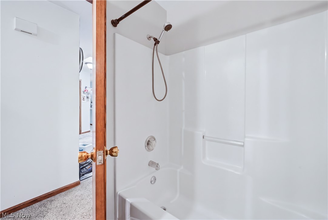 4180 Doty East Road Southington OH 44470