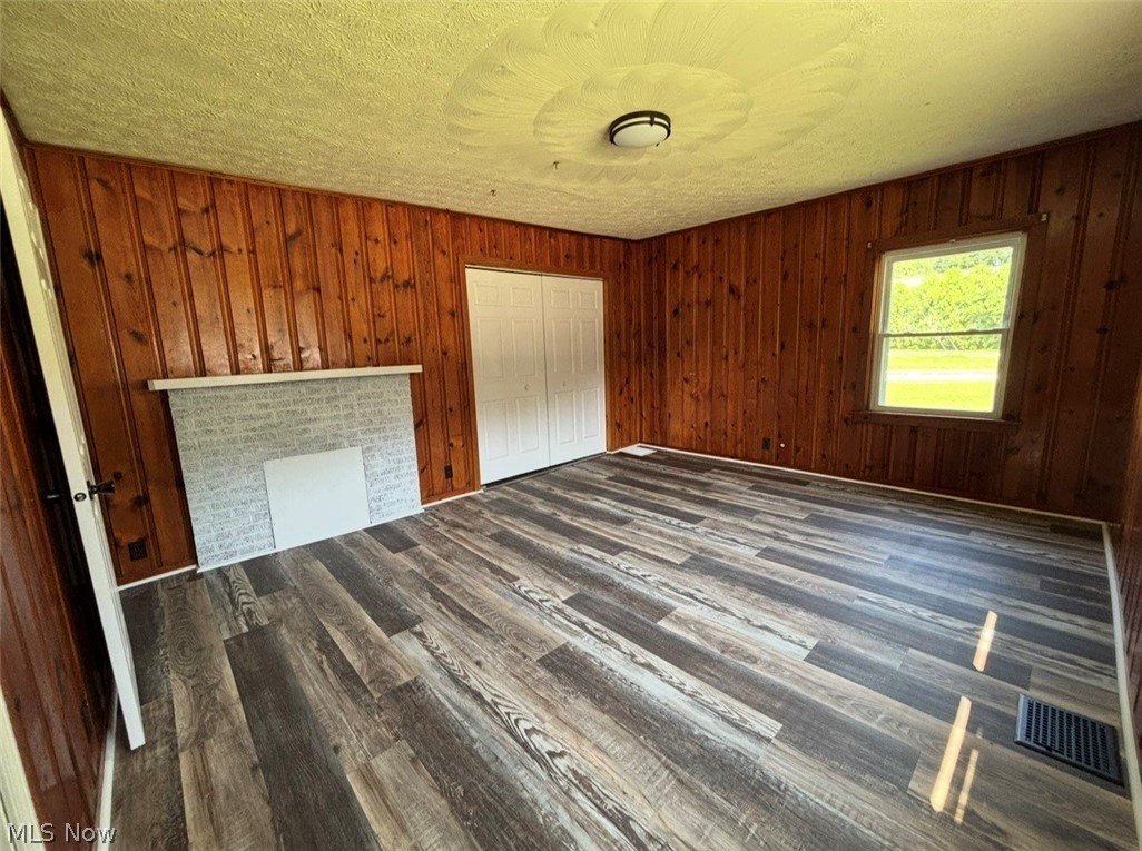 2722 State Route 416 S.e. New Philadelphia OH 44663