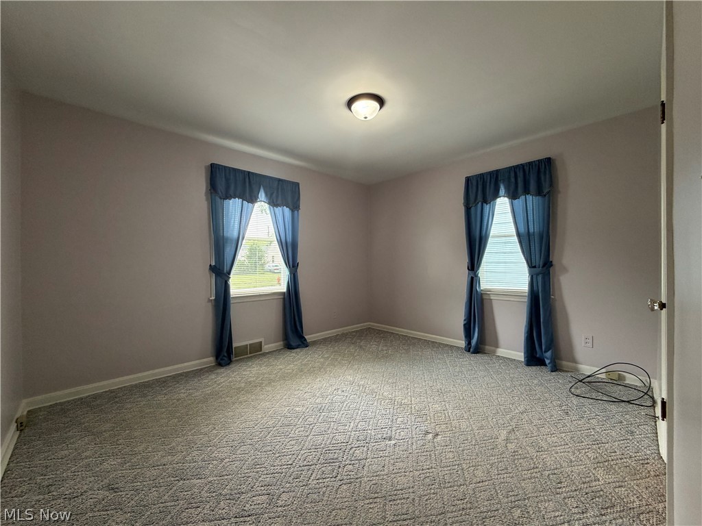 1021 W College Road Alliance OH 44601