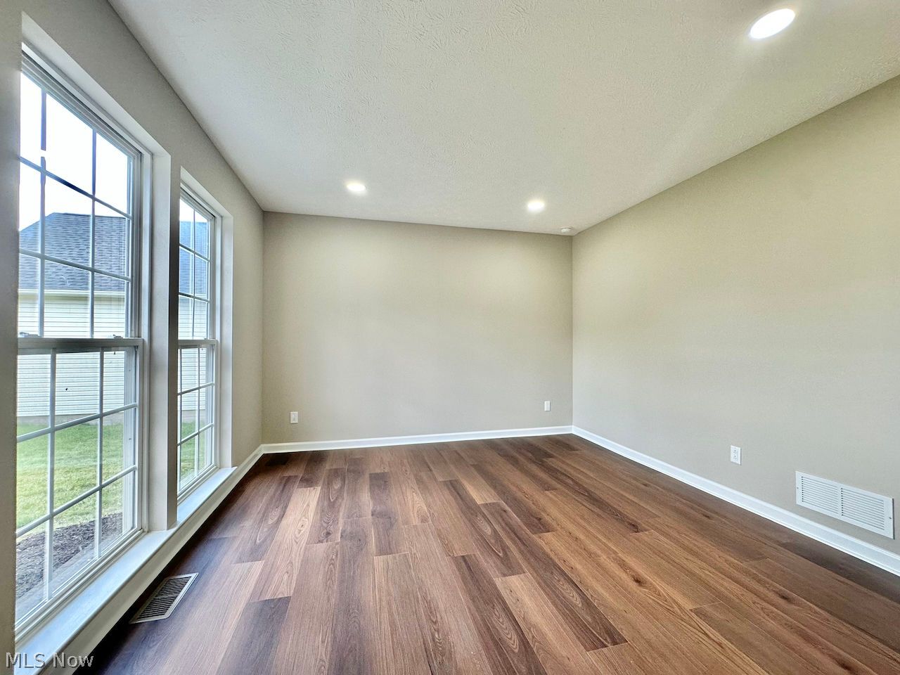 1860 Curry Lane Twinsburg OH 44087