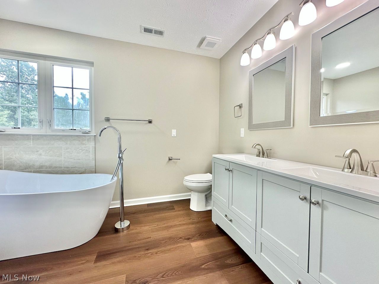 1860 Curry Lane Twinsburg OH 44087
