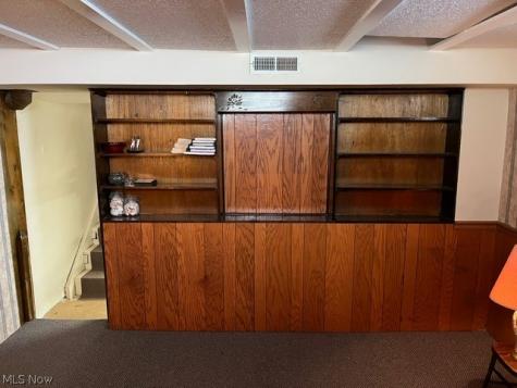 1240 Ridge Road NW Canton OH 44703