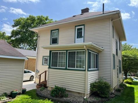 1240 Ridge Road NW Canton OH 44703
