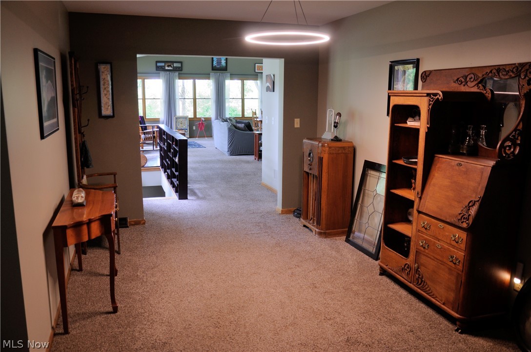 1565 Duffus Road NE Howland OH 44484