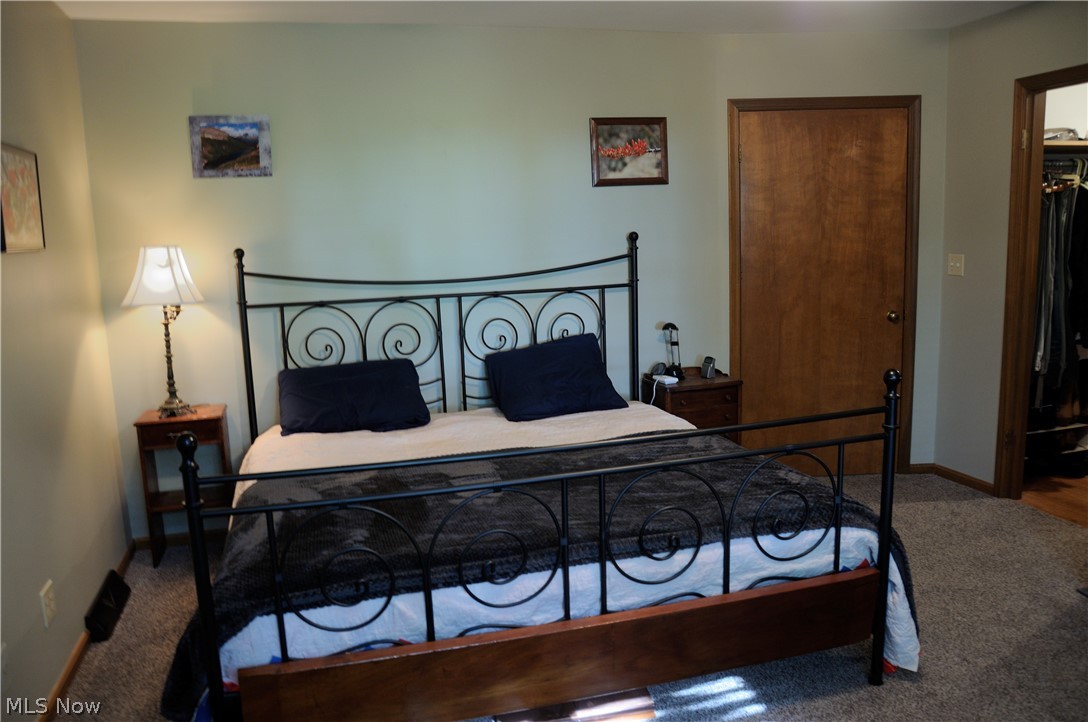 1565 Duffus Road NE Howland OH 44484