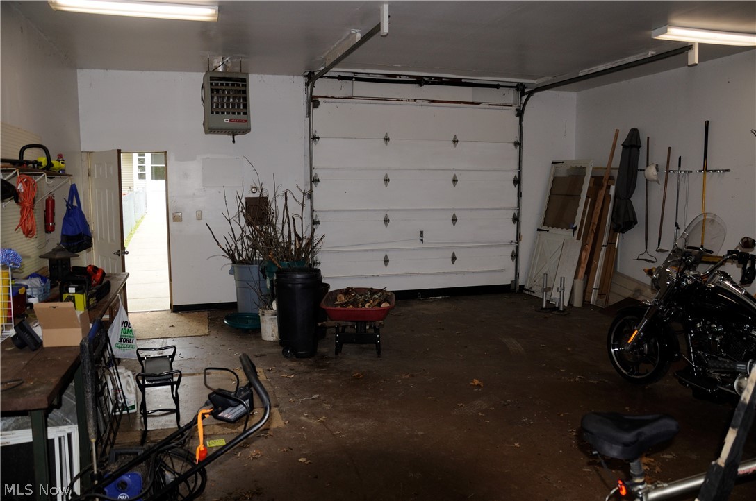 1565 Duffus Road NE Howland OH 44484