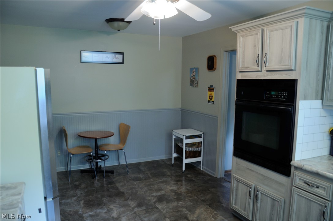 1565 Duffus Road NE Howland OH 44484