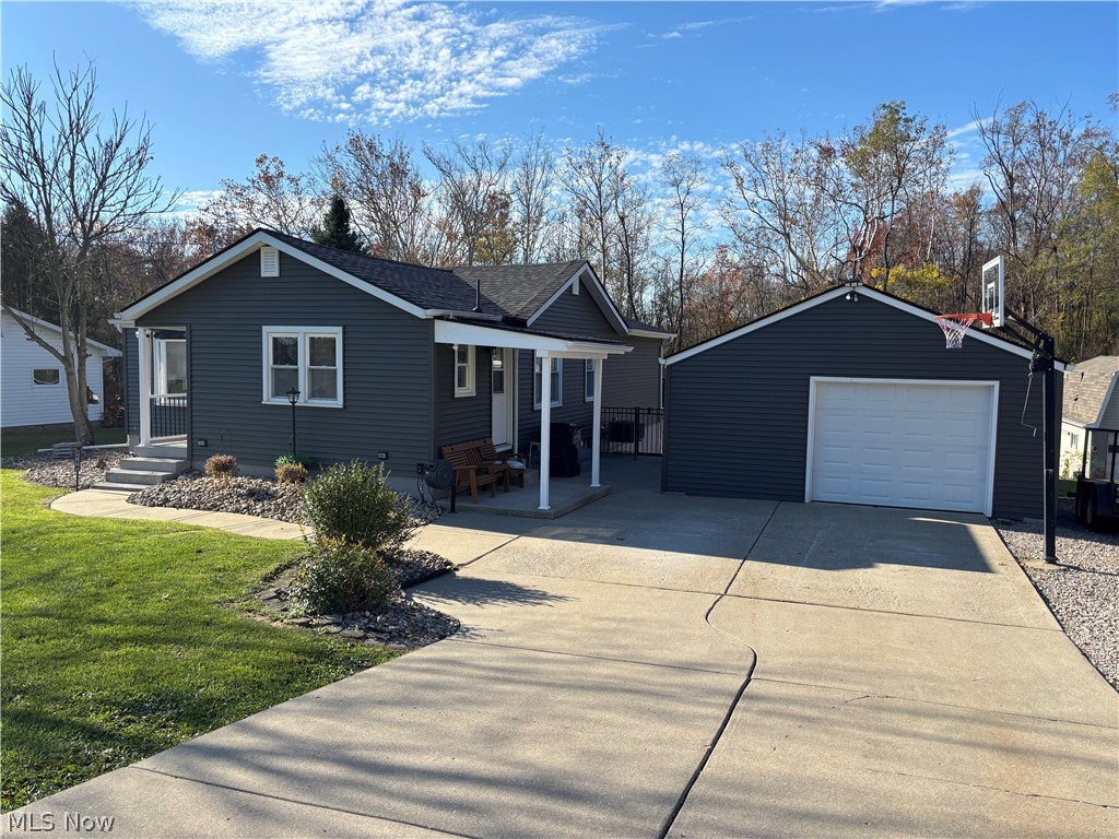 3179 Broadvue Circle Zanesville OH 43701