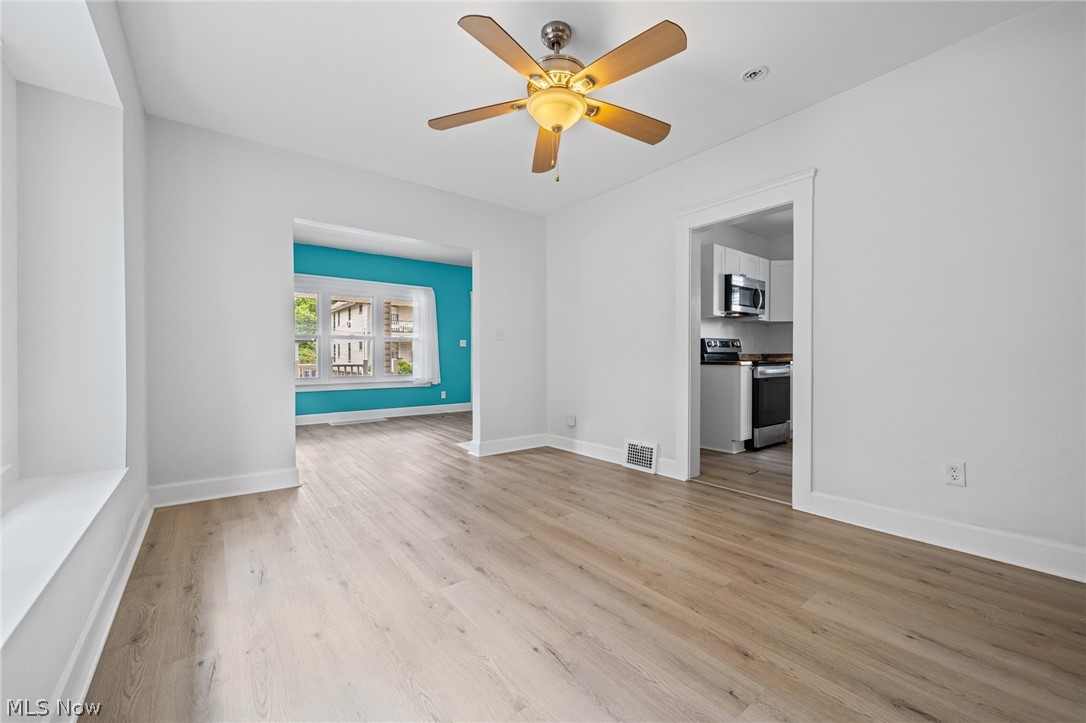 2702 Saratoga Avenue Old Brooklyn OH 44109