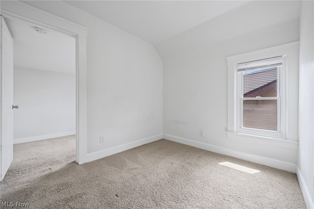 2702 Saratoga Avenue Old Brooklyn OH 44109