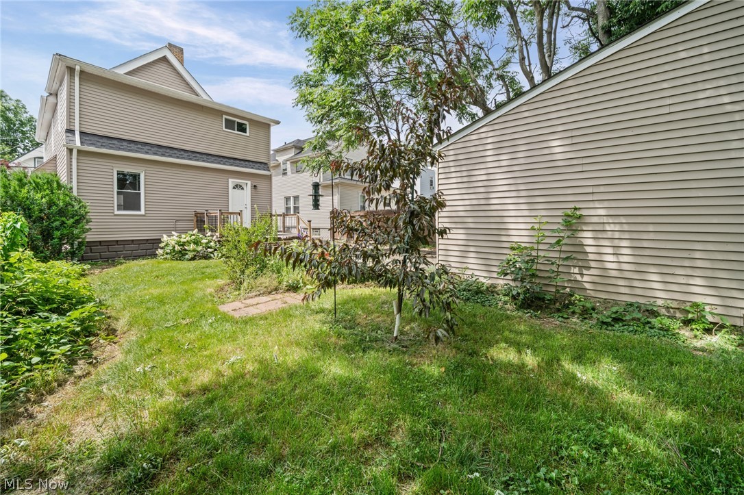 2702 Saratoga Avenue Old Brooklyn OH 44109
