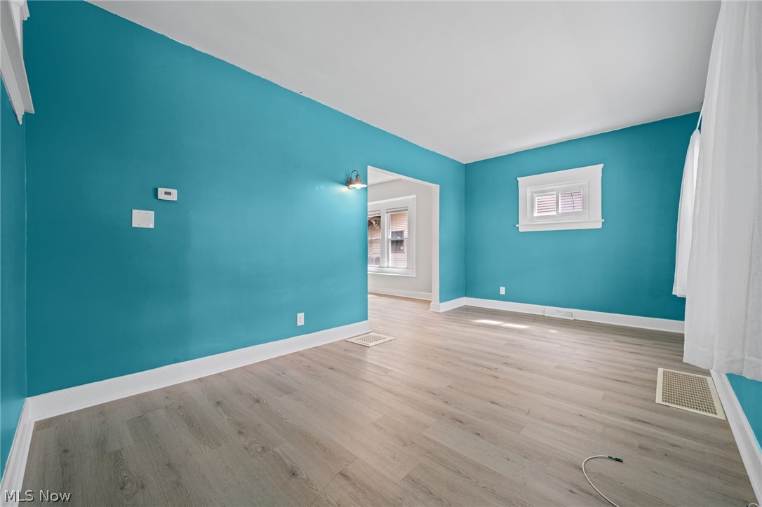 2702 Saratoga Avenue Old Brooklyn OH 44109