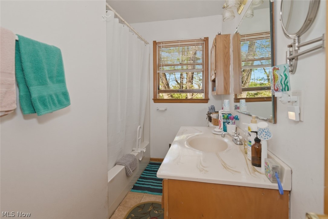 3741 Mayfair Lane Cambridge OH 43725
