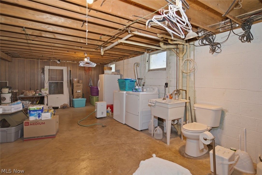 3741 Mayfair Lane Cambridge OH 43725